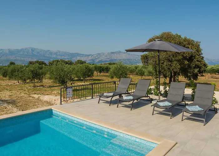 House Blato Holiday home *